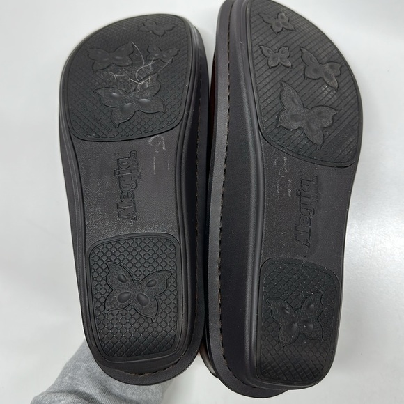 Alegria Debra Leather Closed Toe Clogs Shoes Dark Brown Women's Size 41 10.5 11 - Picture 9 of 11